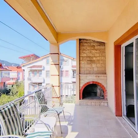 Lägenhet Center Cozy By Lookbookholiday Fethiye