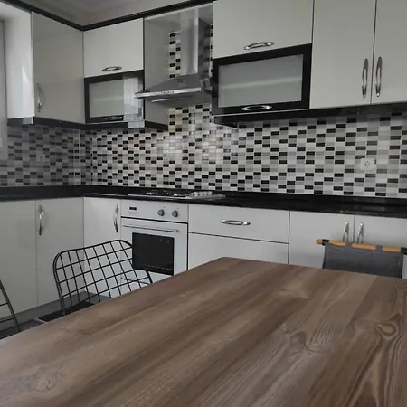 Center Cozy By Lookbookholiday Apartament